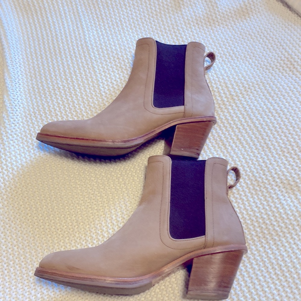 Poppy Barley boots